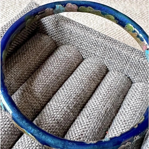 Vintage Cloisonné Navy Blue Bangle Bracelet Pastel Blue, Pink, Green & Gold - Picture 6 of 9